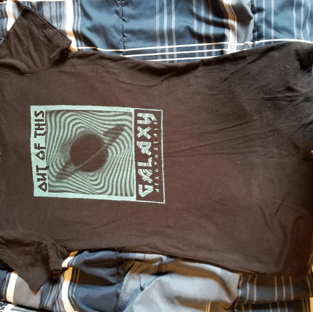 Black t-shirt